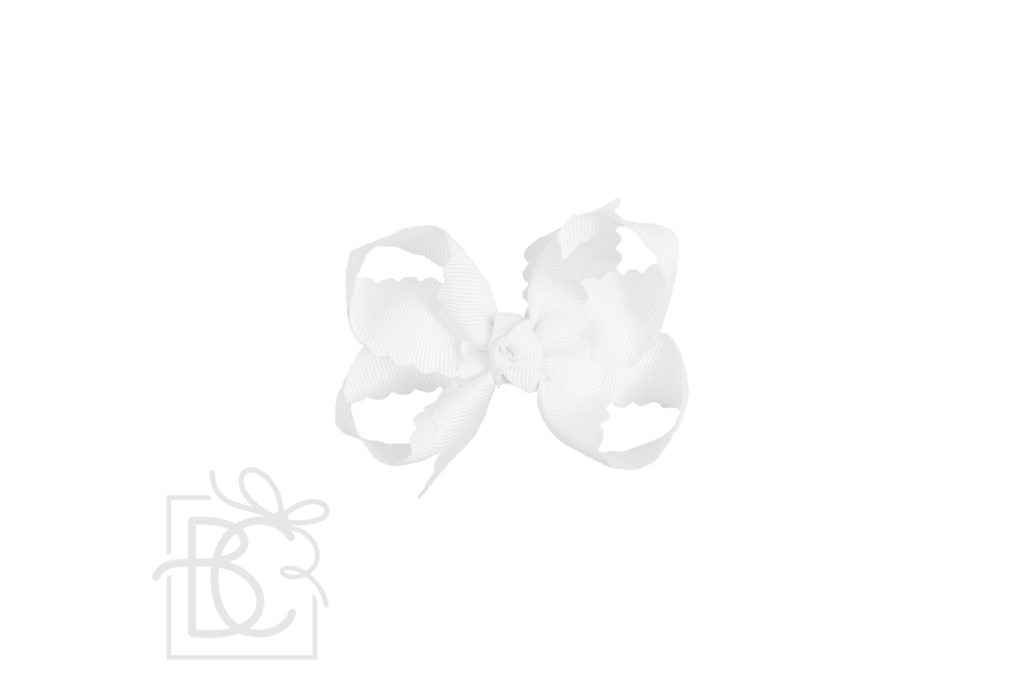 White Medium Scalloped Edge Bow by Beyond Creations